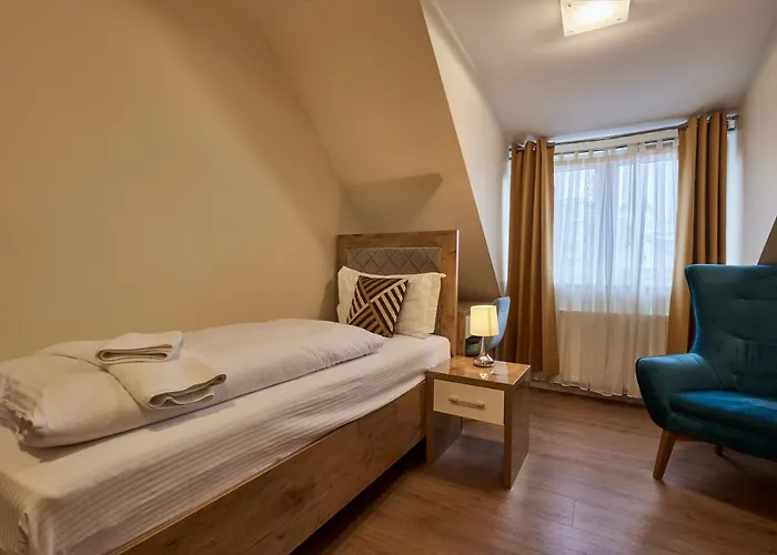 Isha Hotel 3*