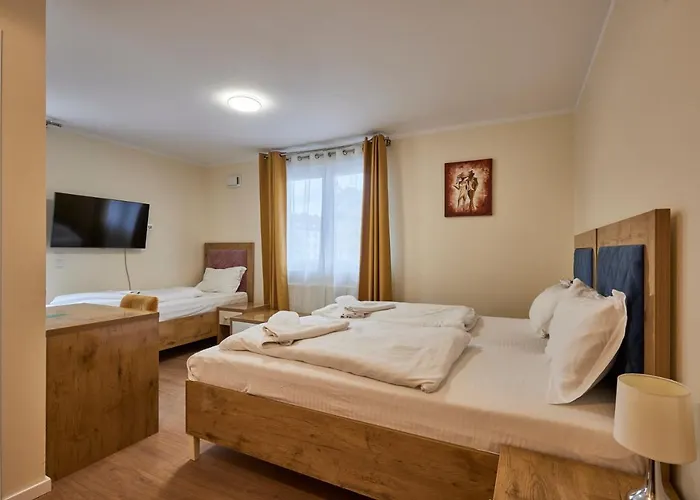 Isha Hotel 3*