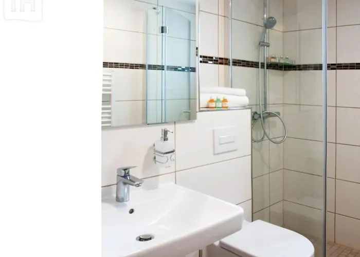 Isha 3* Frankfurt am Main